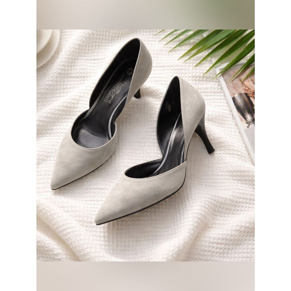 SALVATORE FERRAGAMO Gray Suede Leather Slip On Pumps High Heels Shoes Size 10